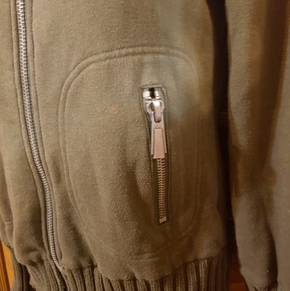 Forever 21 Fleece Sweater - Picture 4 of 7